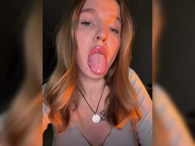 KateDanverr Live Webcam on BongaCams