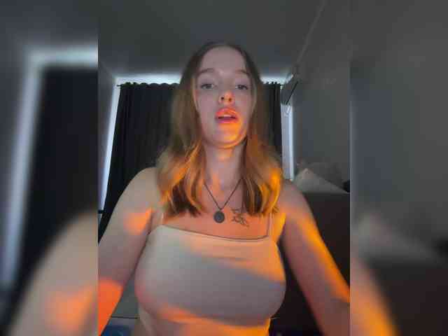 Kate_kotuk webcam