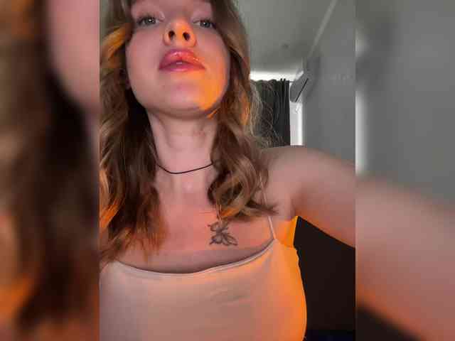 Kate_kotuk webcam