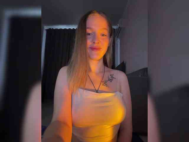 Kate_kotuk webcam