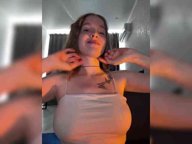 Kate_kotuk webcam