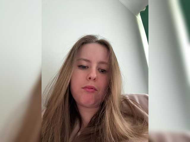 MariaBowman's BongaCams show and profile