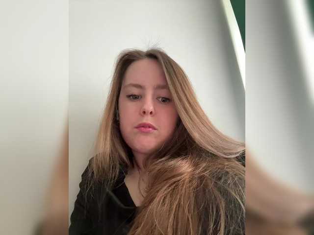 MariaBowman's BongaCams show and profile