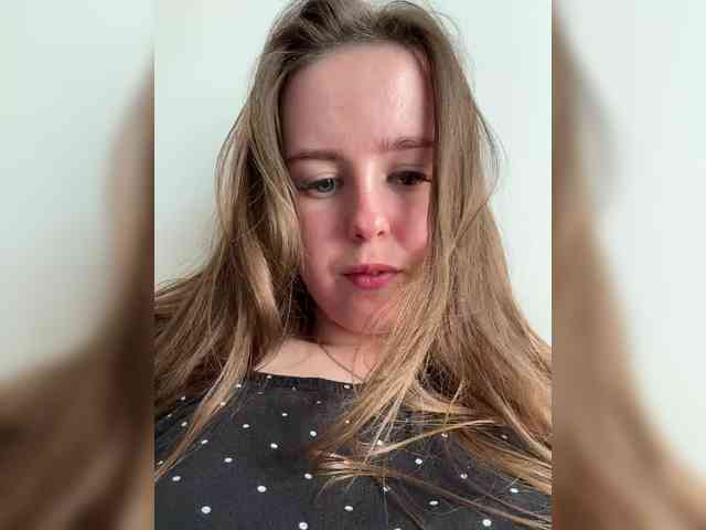 MariaBowman webcam
