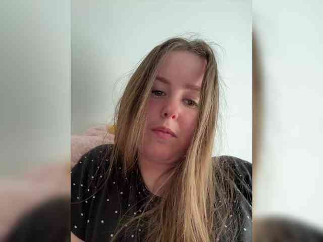 MariaBowman webcam