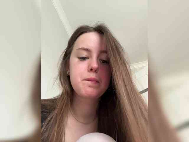 MariaBowman webcam