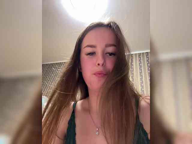MariaBowman webcam