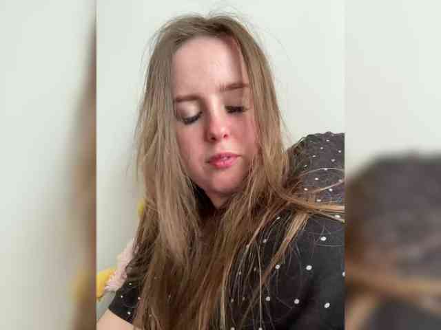 MariaBowman webcam