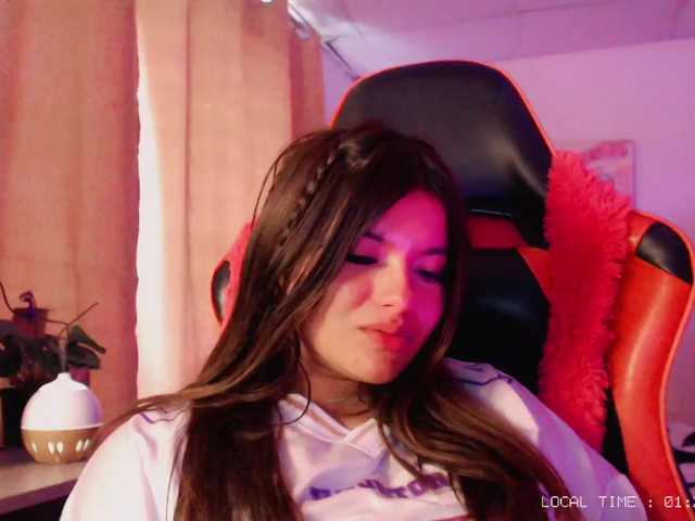 Sweet-emily1's BongaCams show and profile