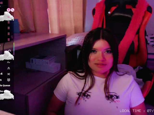 Sweet-emily1's BongaCams show and profile