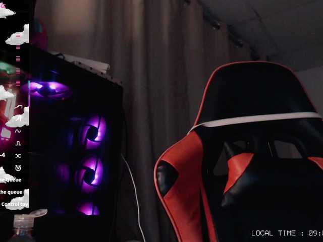 Sweet-emily1's BongaCams show and profile