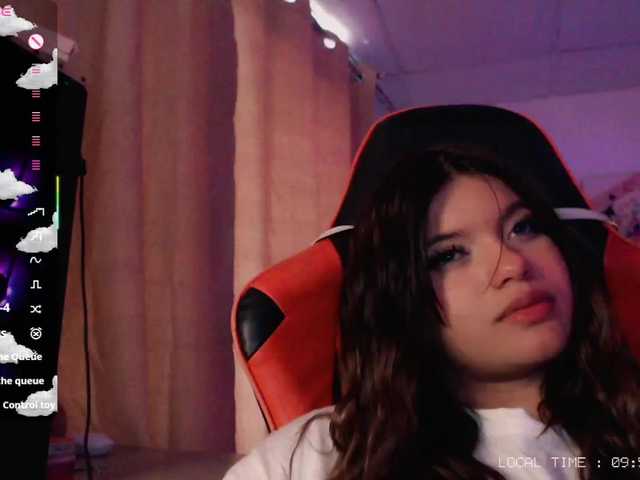 Sweet-emily1's BongaCams show and profile