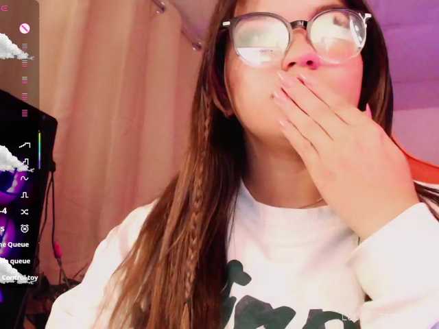 Sweet-emily1's BongaCams show and profile