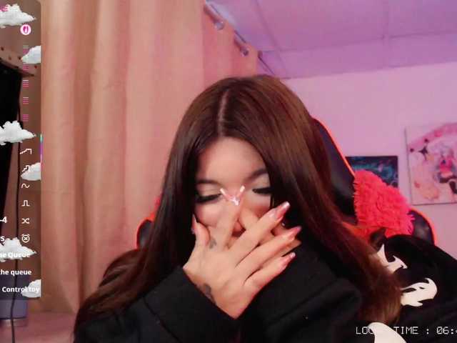 Sweet-emily1's BongaCams show and profile