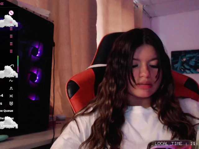 Sweet-emily1's BongaCams show and profile