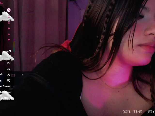 Sweet-emily1's BongaCams show and profile
