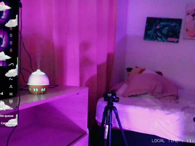 Sweet-emily1's BongaCams show and profile