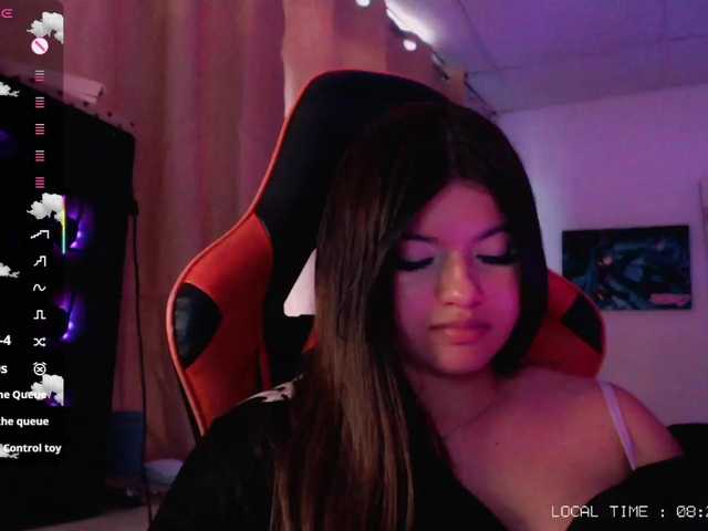 Sweet-emily1's BongaCams show and profile