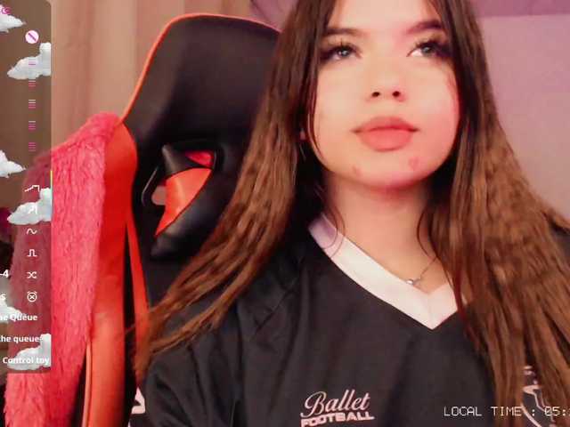 Sweet-emily1's BongaCams show and profile