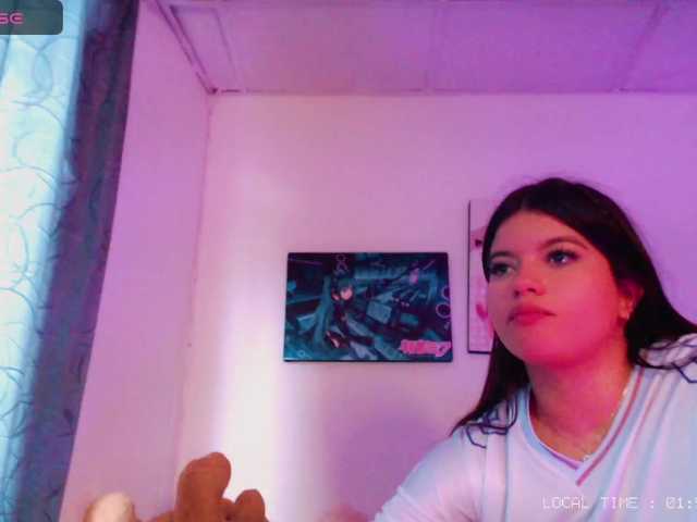 Sweet-emily1's BongaCams show and profile
