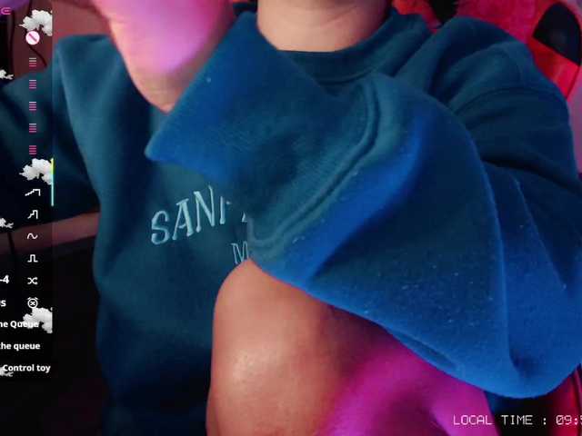 Sweet-emily1's BongaCams show and profile