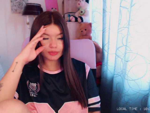 Sweet-emily1's BongaCams show and profile