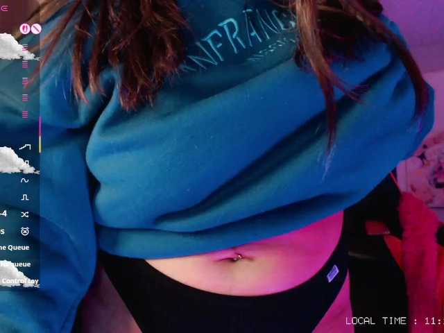 Sweet-emily1's BongaCams show and profile