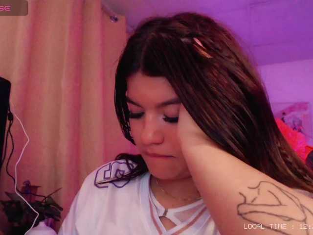 Sweet-emily1's BongaCams show and profile