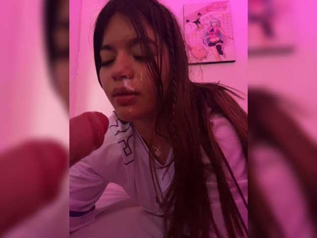 Sweet-emily1's BongaCams show and profile