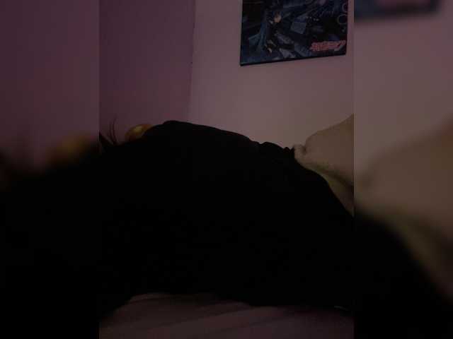 Sweet-emily1's BongaCams show and profile