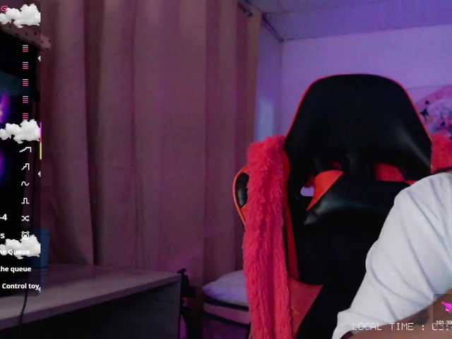 Sweet-emily1's BongaCams show and profile