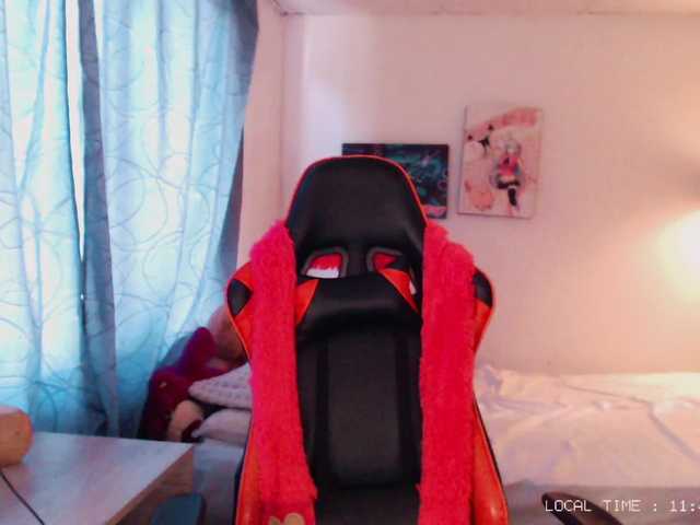 Sweet-emily1's BongaCams show and profile