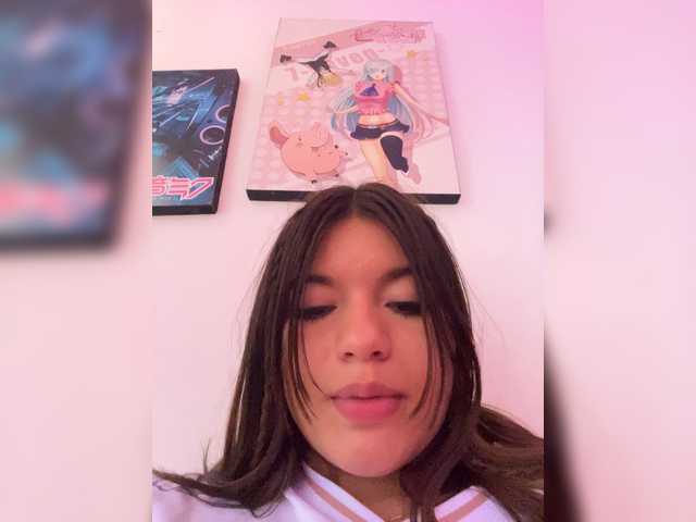 Sweet-emily1's BongaCams show and profile