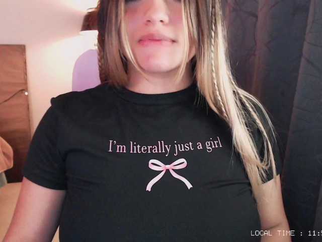 Sweet-emily1's BongaCams show and profile