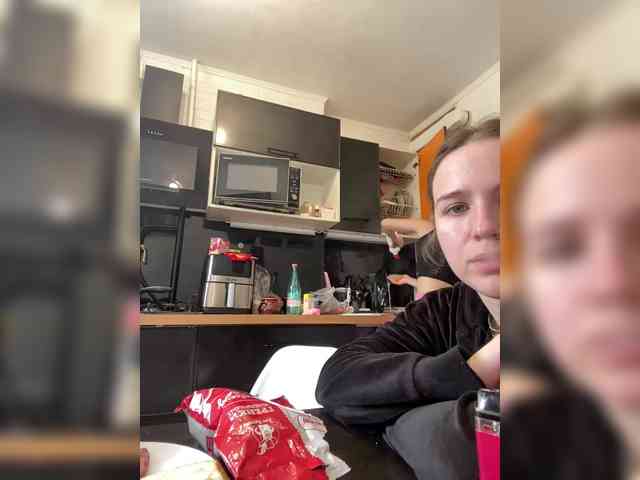 Sexygirlsem webcam