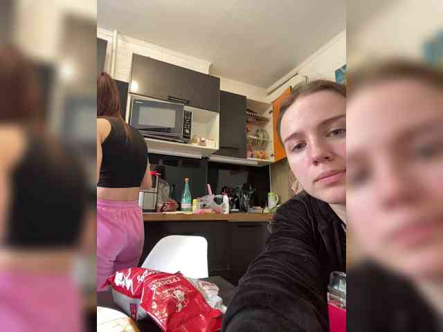 Sexygirlsem webcam
