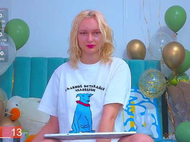 Watch Angelina_1 Streaming Live