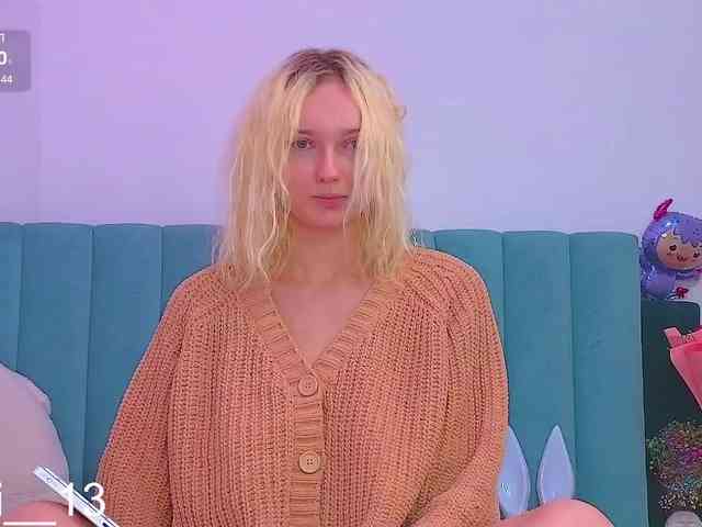 Angelina_1 webcam