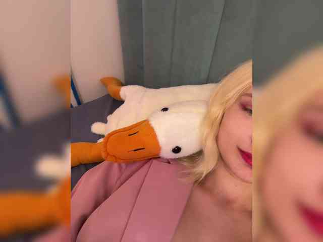 Angelina_1 webcam