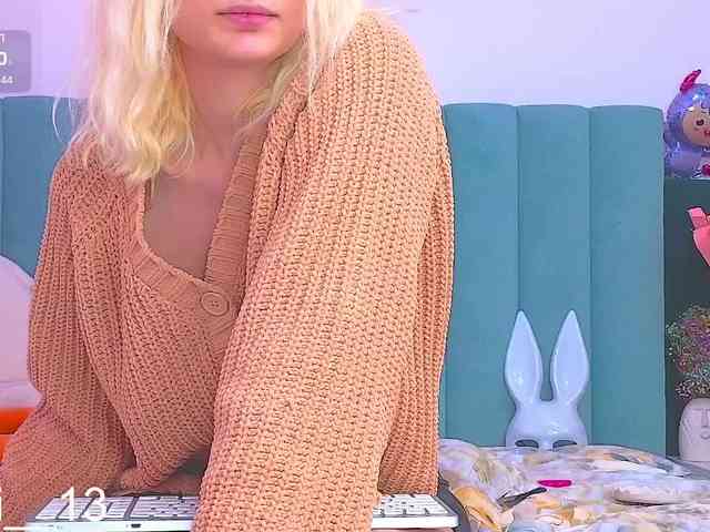 Angelina_1 webcam