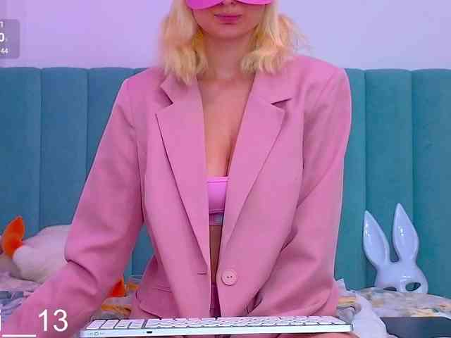 Angelina_1 webcam