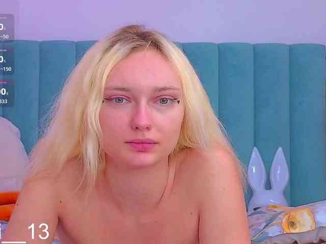Angelina_1 webcam
