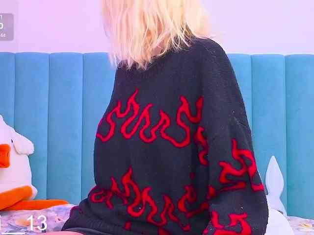 Angelina_1 webcam