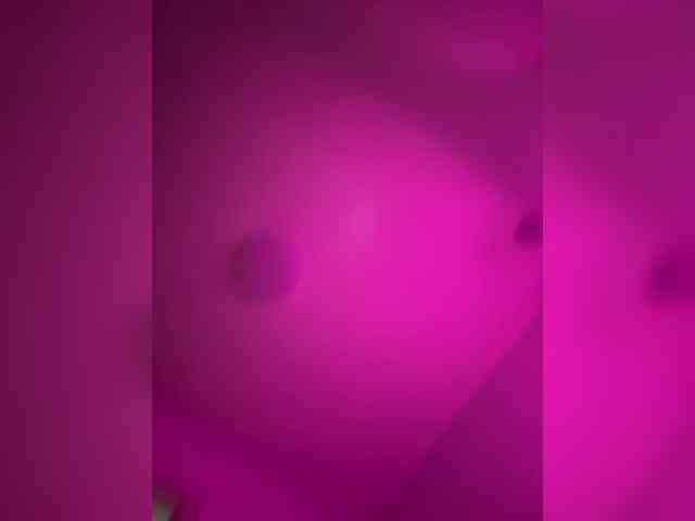 Angelina_1 webcam