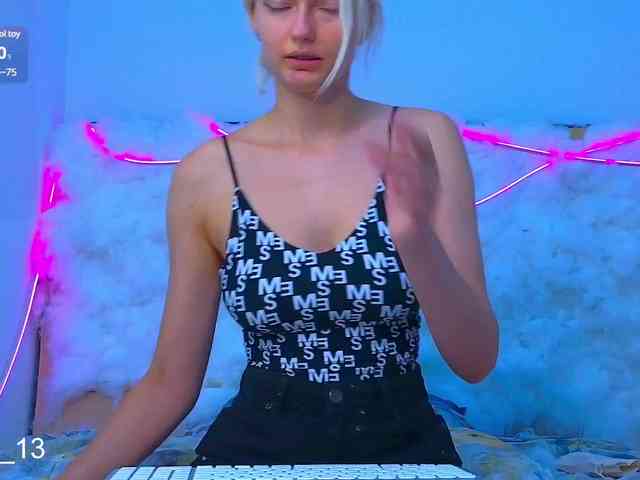Angelina_1 webcam