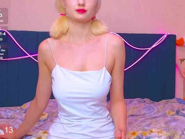 Angelina_1 webcam