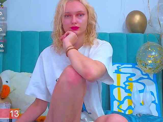 Angelina_1 webcam
