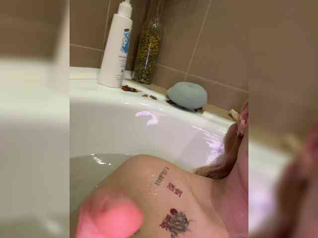 Angelina_1 webcam