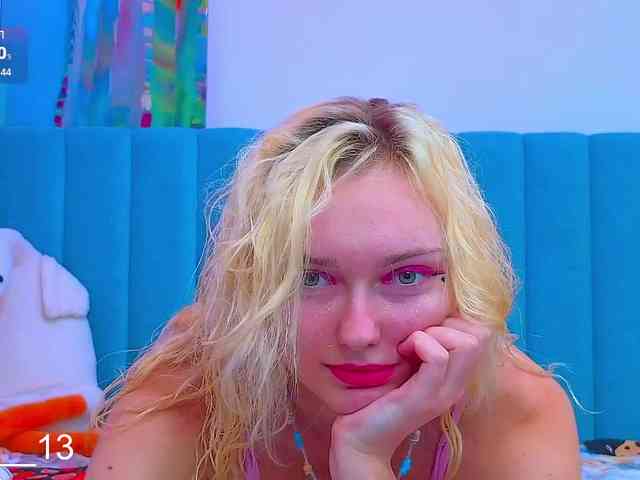 Angelina_1 webcam