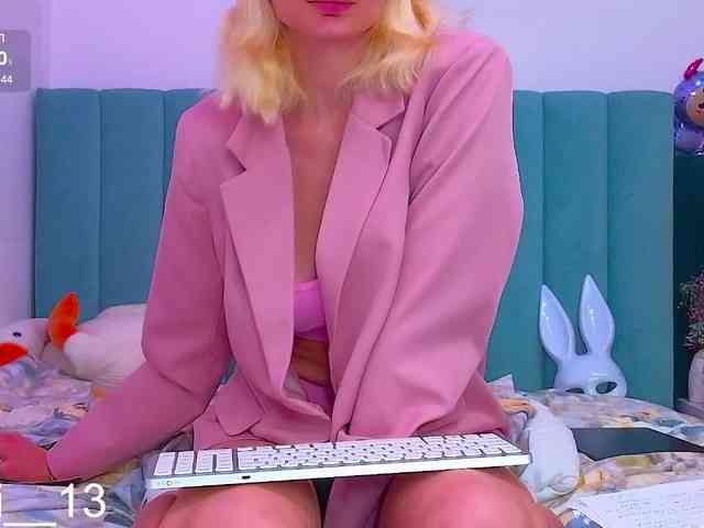 Angelina_1 webcam